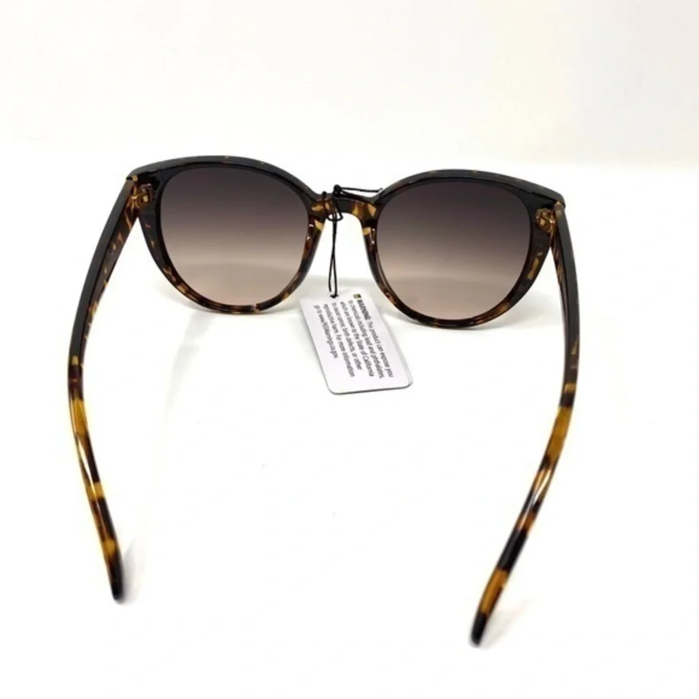 Cat style sunglasses